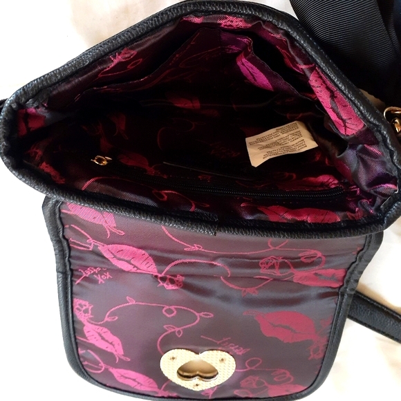 Betsey Johnson bow crossbody - Picture 4 of 8
